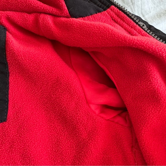 Carter’s Toddler Boy’s Black and Gray Jacket Red Fleece Lining Size 24 Months - Picture 5 of 9